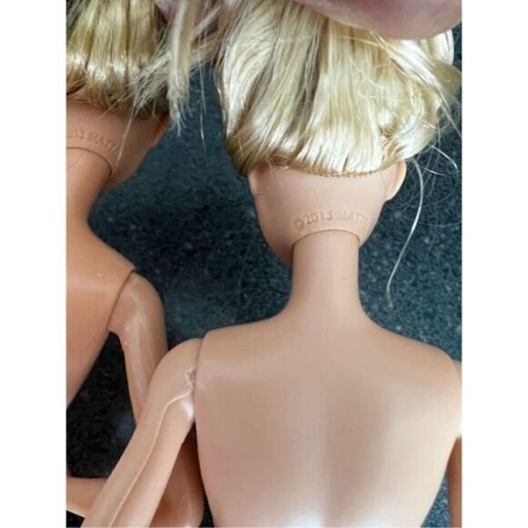 Barbies doll bundle - Picture 3 of 8